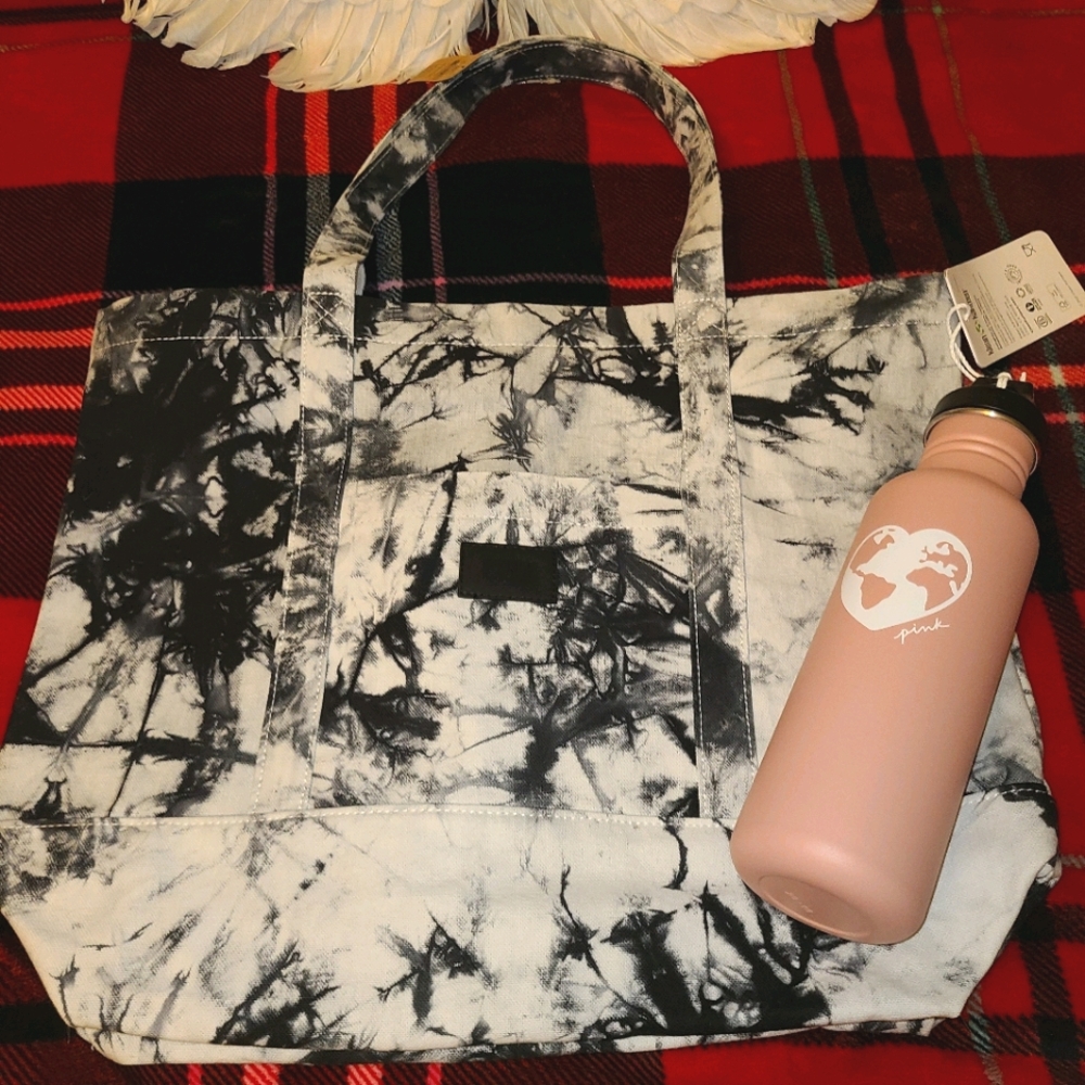 💗NWT💗 VS PINK Tote & Water Bottle!